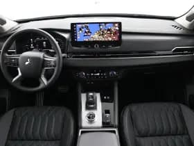 Mitsubishi Outlander thumbnail 13