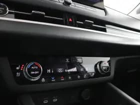 Mitsubishi Outlander thumbnail 18