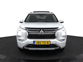Mitsubishi Outlander thumbnail 8