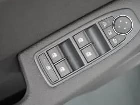 Mitsubishi Colt thumbnail 12