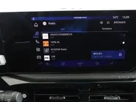 Renault Clio thumbnail 37