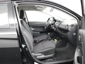 Mitsubishi Space Star thumbnail 18