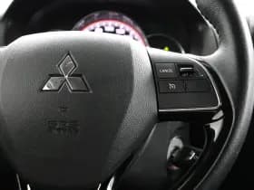 Mitsubishi Space Star thumbnail 17