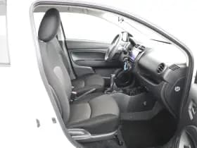 Mitsubishi Space Star thumbnail 17