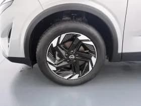 Nissan Qashqai thumbnail 25