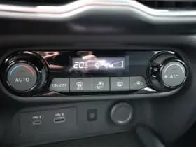 Nissan Juke thumbnail 35