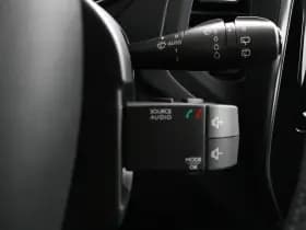 Renault Captur thumbnail 24