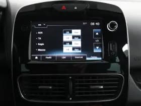 Renault Clio thumbnail 41