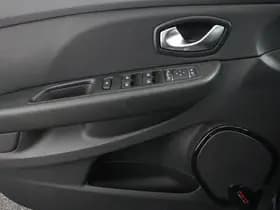 Renault Clio thumbnail 50