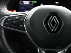 Renault Clio thumbnail 16