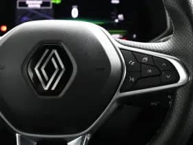 Renault Clio thumbnail 17