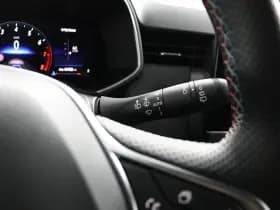 Renault Clio thumbnail 19