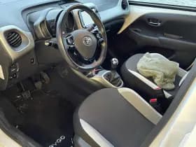 Toyota Aygo thumbnail 7