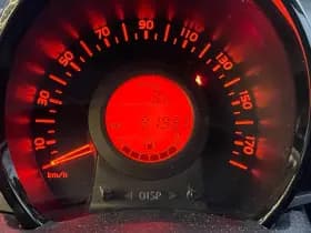 Toyota Aygo thumbnail 8