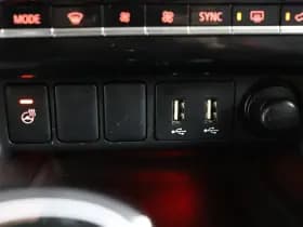 Mitsubishi Eclipse Cross thumbnail 59
