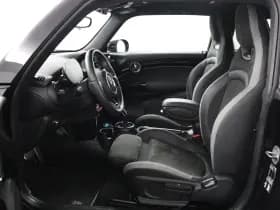MINI Cooper thumbnail 26