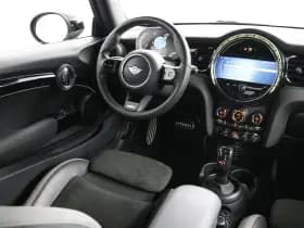MINI Cooper thumbnail 32