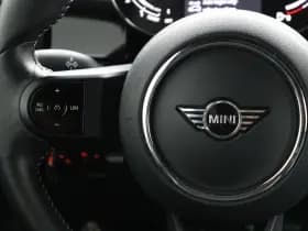 MINI Cooper thumbnail 34