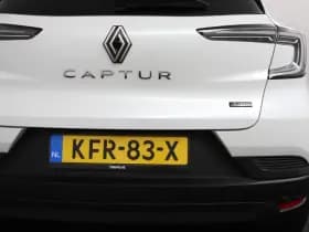 Renault Captur thumbnail 11