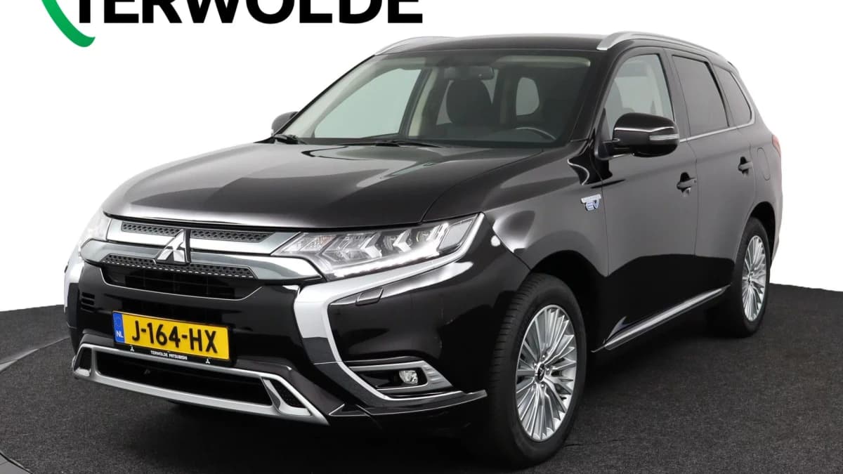 Mitsubishi Outlander — foto 1