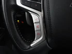 Mitsubishi Outlander thumbnail 45