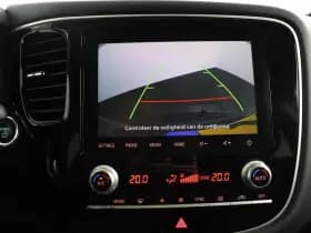 Mitsubishi Outlander thumbnail 8