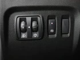 Renault Captur thumbnail 24