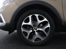 Renault Captur thumbnail 32