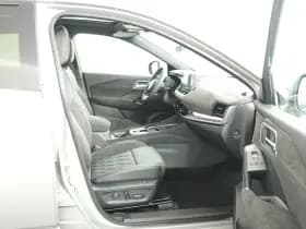 Nissan Qashqai thumbnail 16