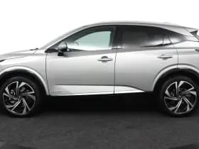 Nissan Qashqai thumbnail 3