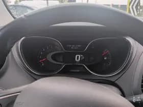 Renault Captur thumbnail 10