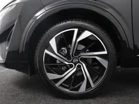 Nissan Qashqai thumbnail 9