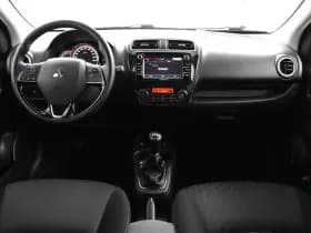 Mitsubishi Space Star thumbnail 4