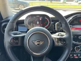 MINI Cooper thumbnail 14