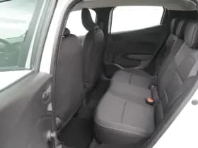 Mitsubishi Colt thumbnail 12