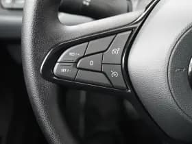 Mitsubishi Colt thumbnail 16