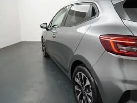 Mitsubishi Colt thumbnail 36