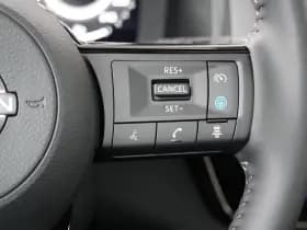Nissan Qashqai thumbnail 17