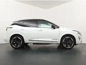 Nissan Qashqai thumbnail 9
