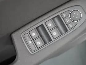 Mitsubishi Colt thumbnail 12