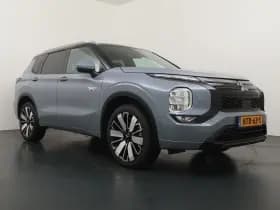Mitsubishi Outlander thumbnail 11