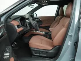 Mitsubishi Outlander thumbnail 7
