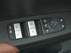 Mitsubishi Outlander thumbnail 8