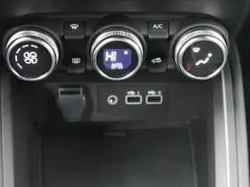 Mitsubishi Colt thumbnail 18