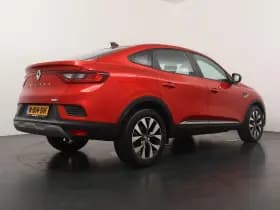 Renault Arkana thumbnail 2