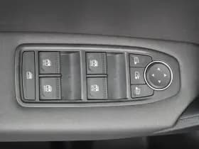 Renault Captur thumbnail 7
