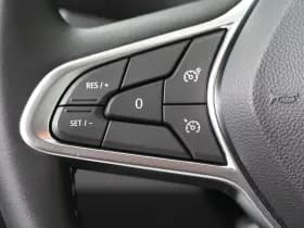 Renault Clio thumbnail 13