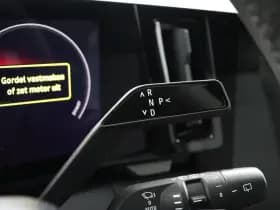 Renault Mégane E-Tech thumbnail 17