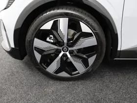 Renault Mégane E-Tech thumbnail 26