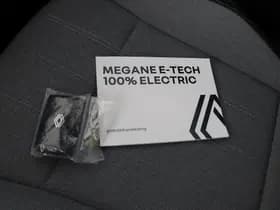Renault Mégane E-Tech thumbnail 7